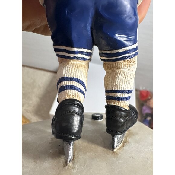 Toronto Maple Leafs Hockey Bear Figurine NHL 6" - Picture 9 of 10